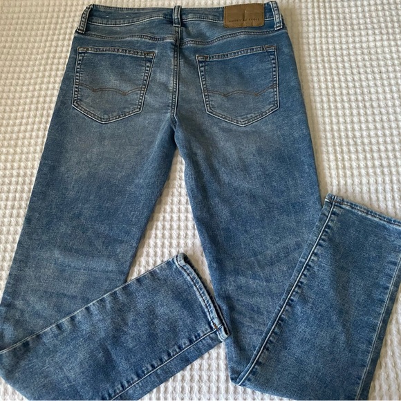 Brand new men’s A&E blue jeans 👖 exactly how shown 🤩😍 - Picture 3 of 3